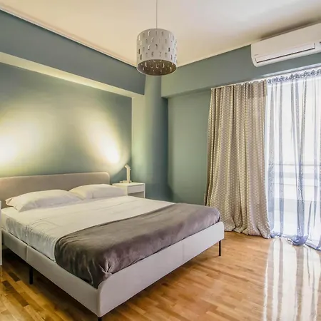 The Urban Utopia At Glyfada 아파트 *